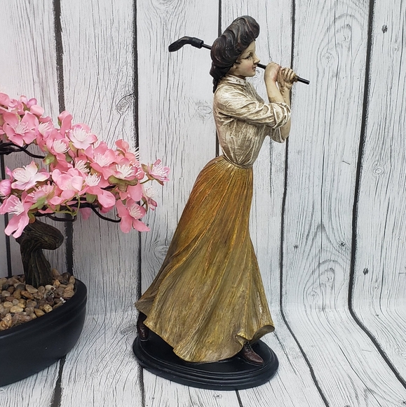 RARE**Victorian Lady Golfer Resin Statue - Picture 2 of 7